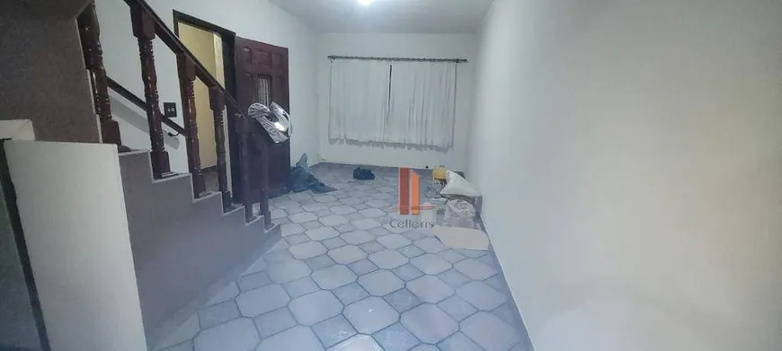 Foto 1 de Sobrado com 3 Quartos à venda, 140m² em Vila Carrão, São Paulo