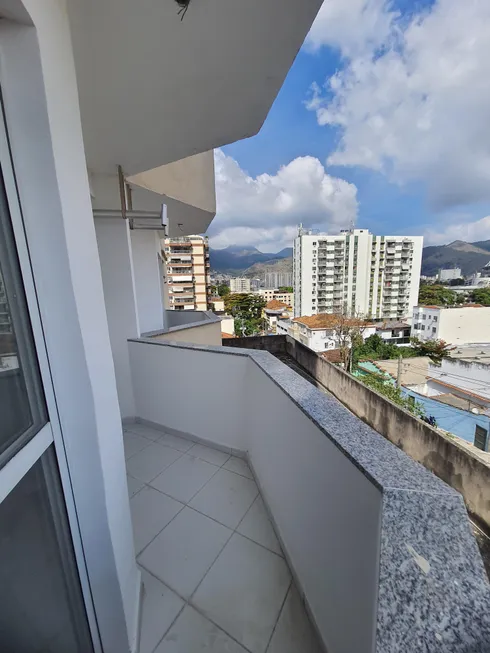 Foto 1 de Apartamento com 1 Quarto para alugar, 37m² em Todos os Santos, Rio de Janeiro