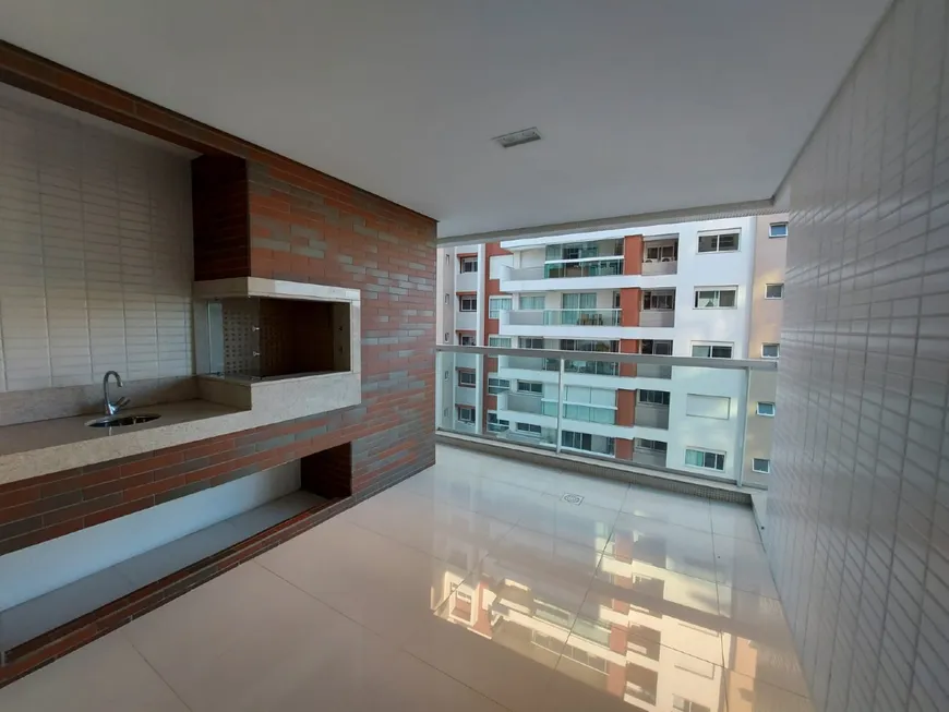 Foto 1 de Apartamento com 3 Quartos para alugar, 129m² em Agronômica, Florianópolis