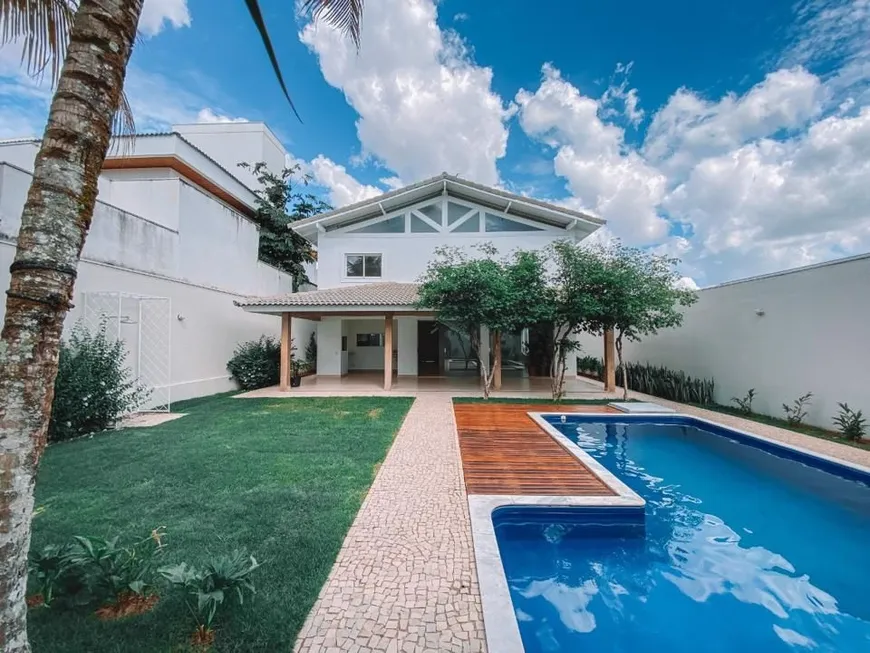 Foto 1 de Casa de Condomínio com 3 Quartos à venda, 286m² em Gávea Hill, Uberlândia