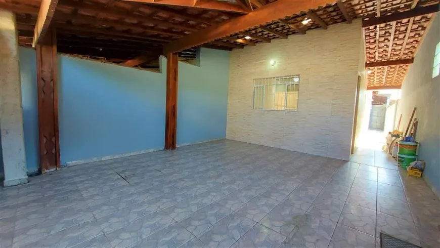 Foto 1 de Sobrado com 2 Quartos à venda, 70m² em Balneario Esmeralda, Praia Grande