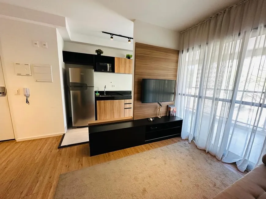 Foto 1 de Apartamento com 2 Quartos à venda, 62m² em Vila Olímpia, São Paulo