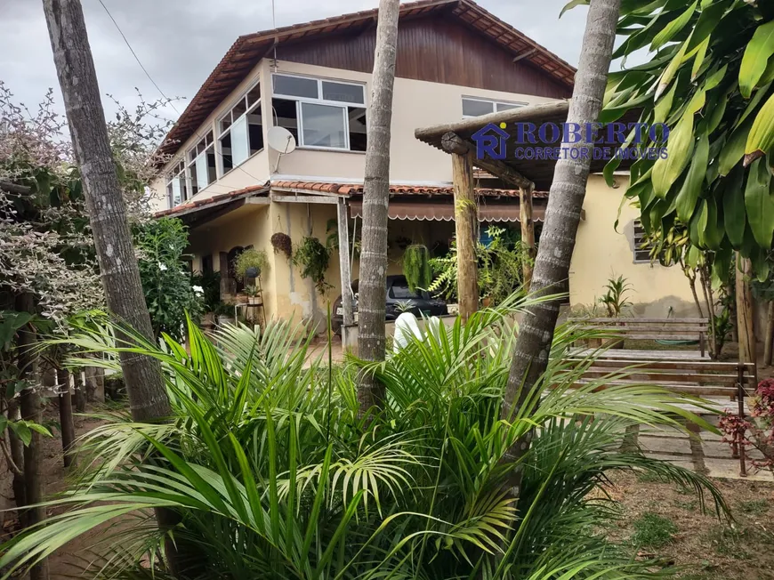 Foto 1 de Casa com 4 Quartos à venda, 900m² em Serramar, Serra