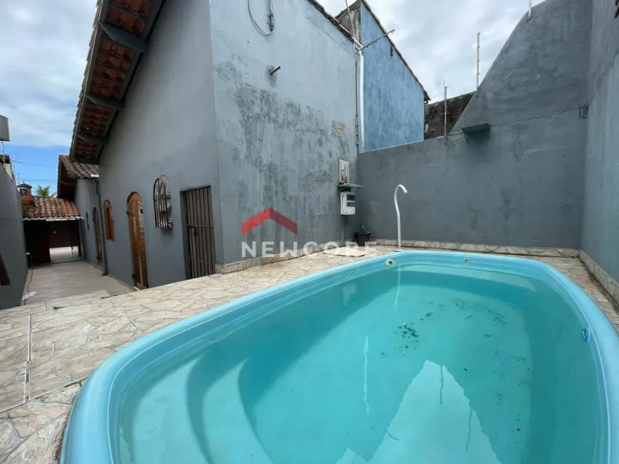 Foto 1 de Casa com 2 Quartos à venda, 90m² em Tupy, Itanhaém