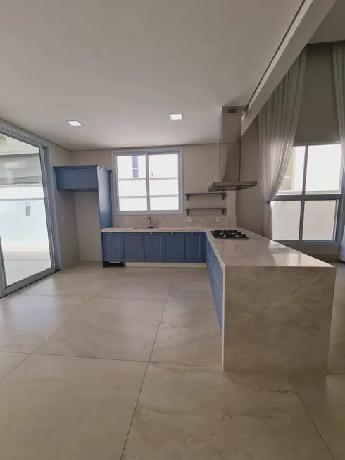 Foto 1 de Casa de Condomínio com 3 Quartos à venda, 250m² em Jardim Residencial Helvétia Park I, Indaiatuba