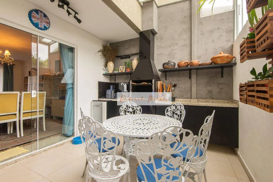 Foto 1 de Casa de Condomínio com 3 Quartos à venda, 152m² em Guabirotuba, Curitiba