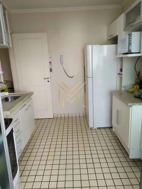 Foto 1 de Apartamento com 3 Quartos à venda, 70m² em Jardim Auri Verde, Bauru