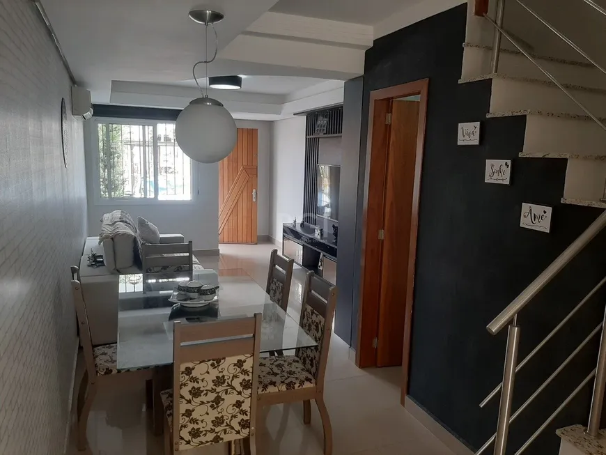 Foto 1 de Casa com 2 Quartos à venda, 79m² em Aberta dos Morros, Porto Alegre