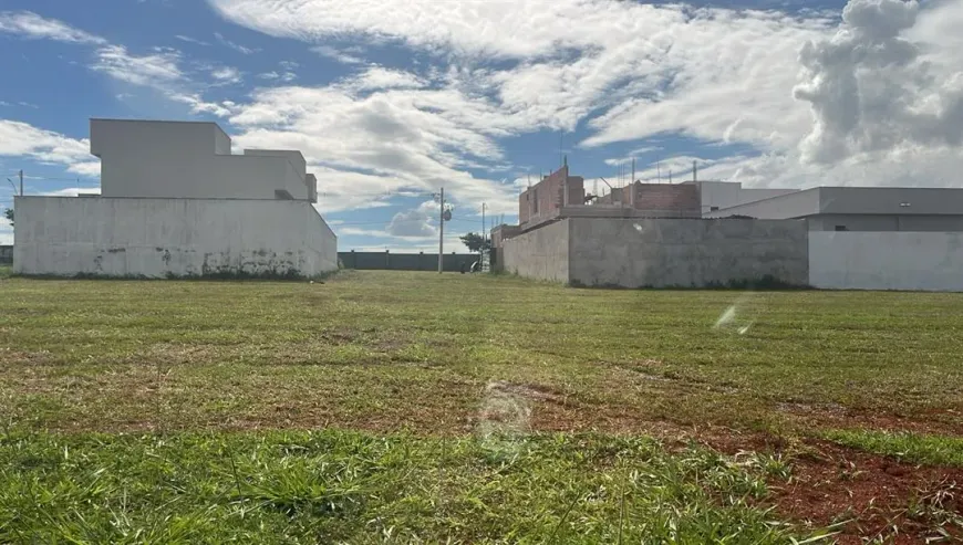 Foto 1 de Lote/Terreno à venda, 360m² em Terras Alpha Residencial 1, Senador Canedo