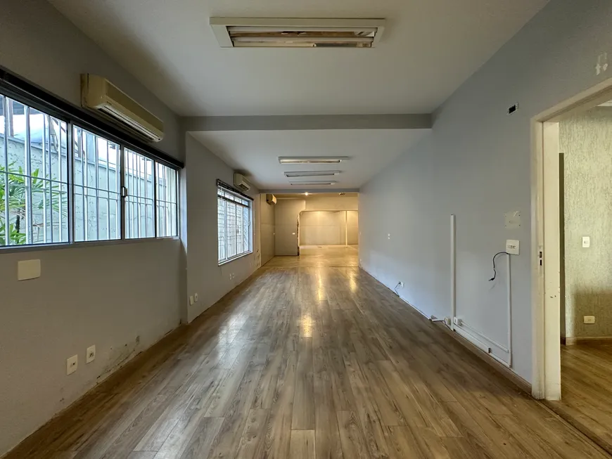 Foto 1 de com 4 Quartos para alugar, 500m² em Campo Belo, São Paulo