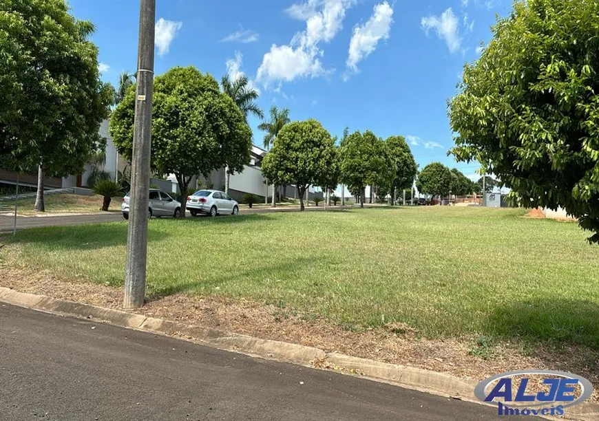 Foto 1 de Lote/Terreno à venda, 620m² em Parque das Esmeraldas, Marília