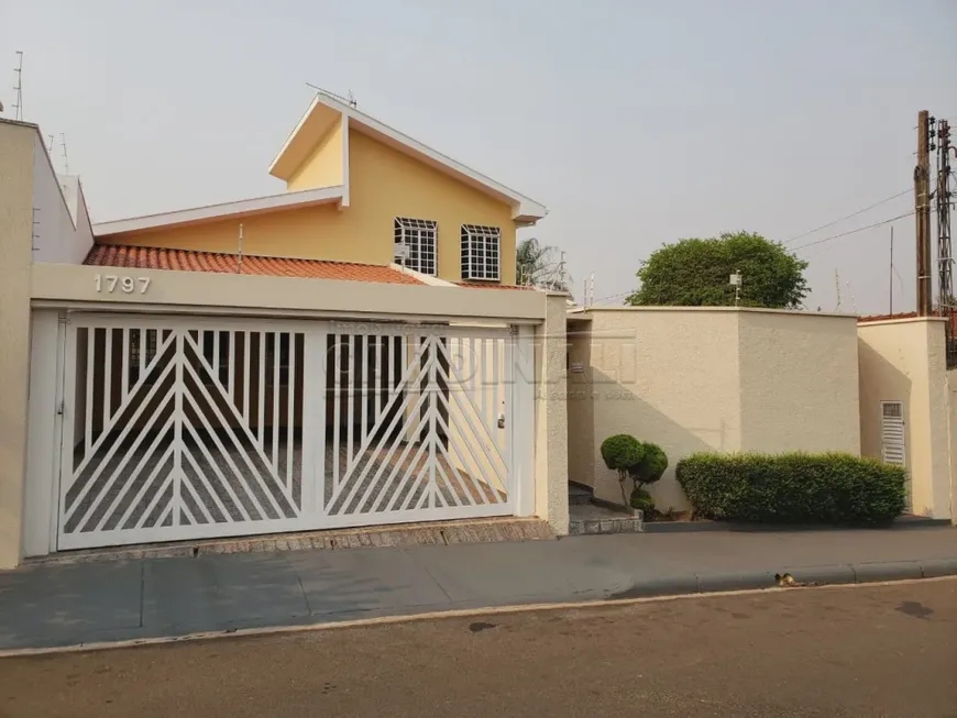 Foto 1 de Casa com 3 Quartos à venda, 238m² em Centro, Araraquara