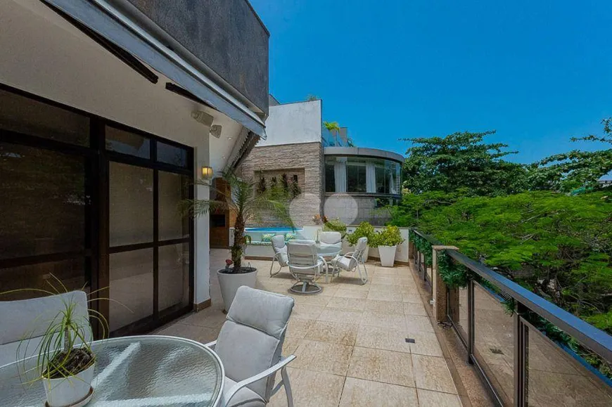 Foto 1 de Cobertura com 4 Quartos à venda, 301m² em Jardim Oceanico, Rio de Janeiro