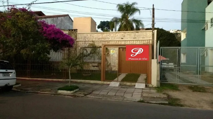 Foto 1 de Casa com 3 Quartos à venda, 190m² em Cavalhada, Porto Alegre