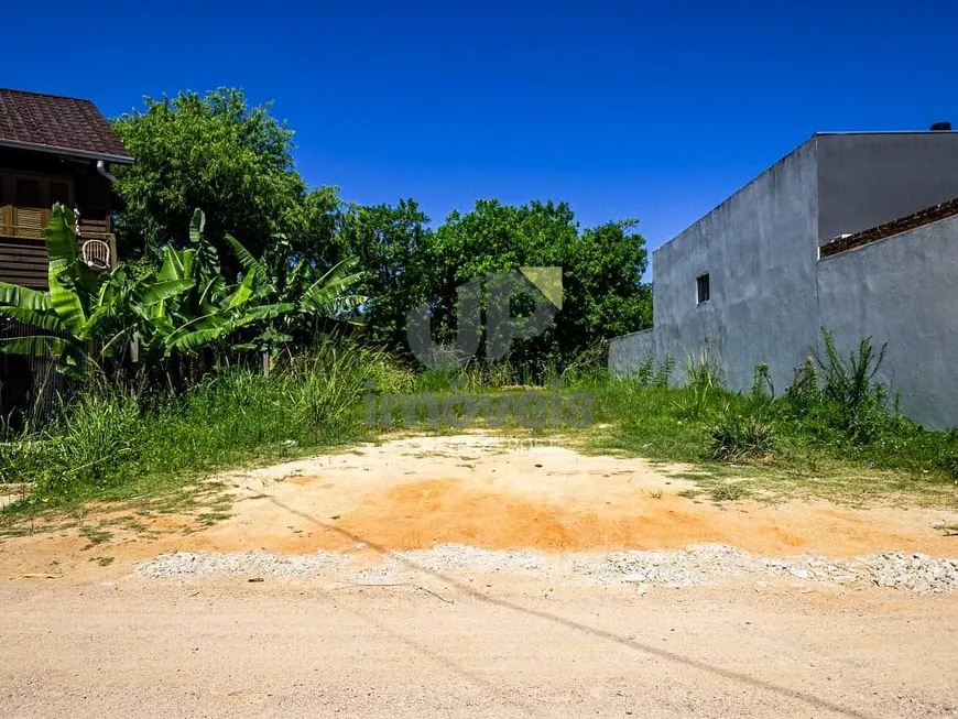 Foto 1 de Lote/Terreno à venda, 10m² em Laranjal, Pelotas