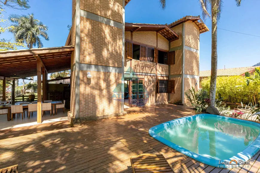 Foto 1 de Casa com 3 Quartos à venda, 146m² em Lagoinha, Ubatuba