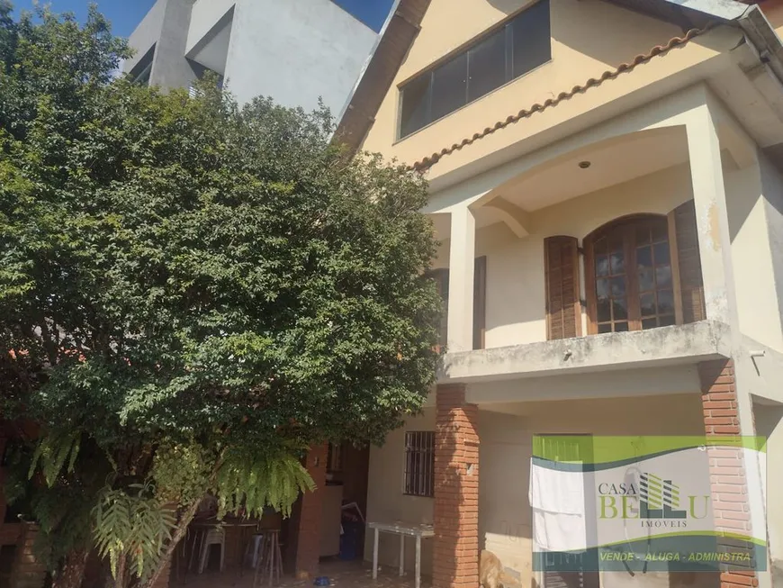 Foto 1 de Casa com 5 Quartos à venda, 221m² em Vila Martinho, Franco da Rocha