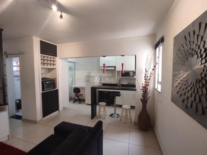 Foto 1 de Apartamento com 1 Quarto para alugar, 50m² em Centro, Campinas