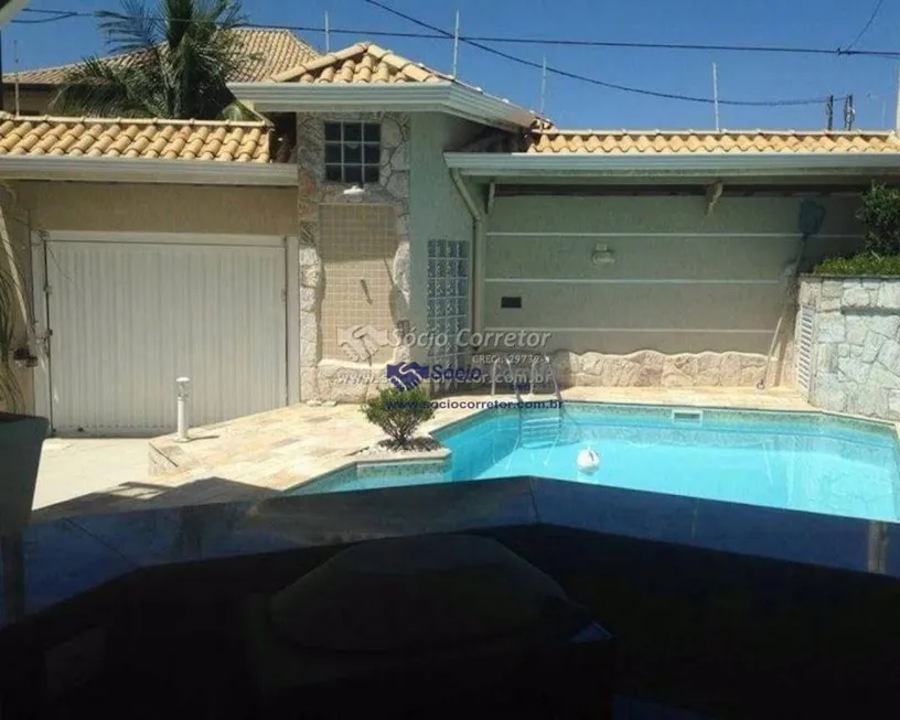 Foto 1 de Casa com 5 Quartos à venda, 320m² em Solemar, Praia Grande