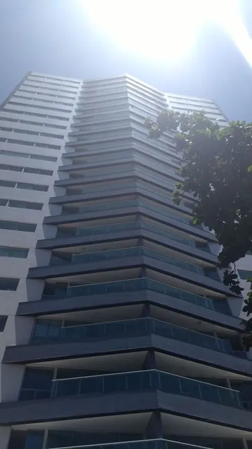 Foto 1 de Apartamento com 4 Quartos à venda, 262m² em Boa Viagem, Recife