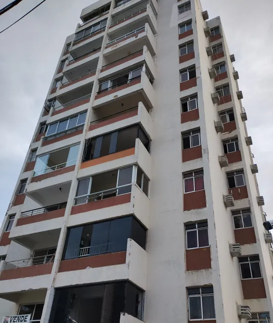 Foto 1 de Apartamento com 2 Quartos à venda, 100m² em Candeias, Jaboatão dos Guararapes