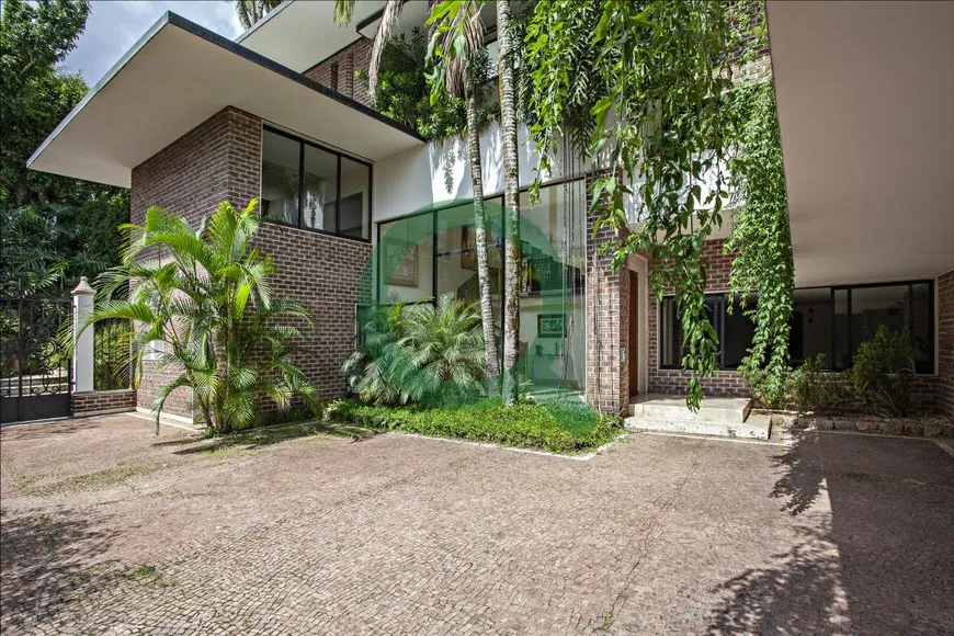 Foto 1 de Casa com 4 Quartos à venda, 1086m² em Cidade Jardim, São Paulo