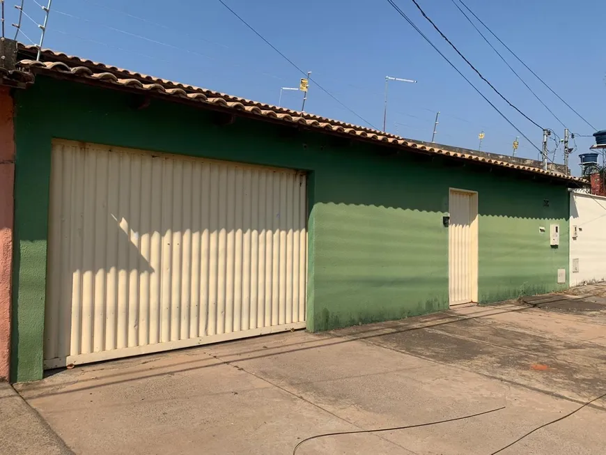 Foto 1 de Casa com 3 Quartos à venda, 220m² em Parque Santa Cecília, Aparecida de Goiânia