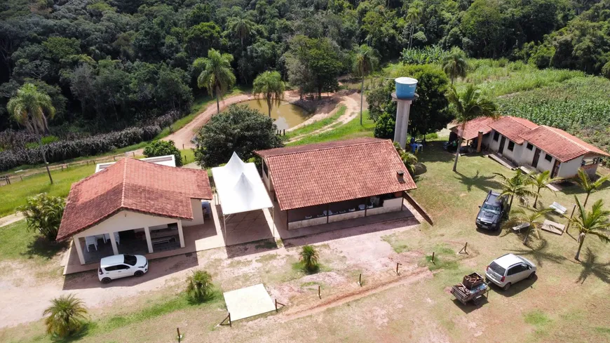 Foto 1 de Fazenda/Sítio com 2 Quartos à venda, 26465m² em Sebandilha, Mairinque