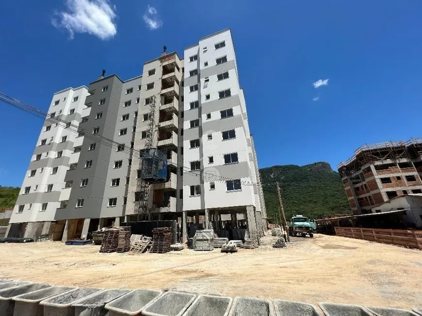 Foto 1 de Apartamento com 2 Quartos à venda, 54m² em Pedra Branca, Palhoça