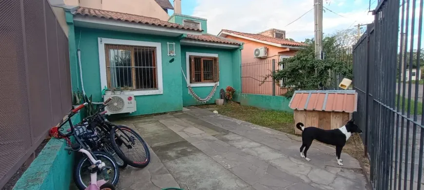 Foto 1 de Casa com 2 Quartos à venda, 61m² em Aberta dos Morros, Porto Alegre