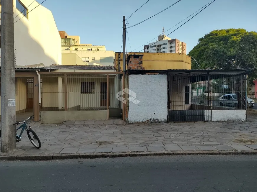 Foto 1 de Casa com 2 Quartos à venda, 120m² em Cristo Redentor, Porto Alegre