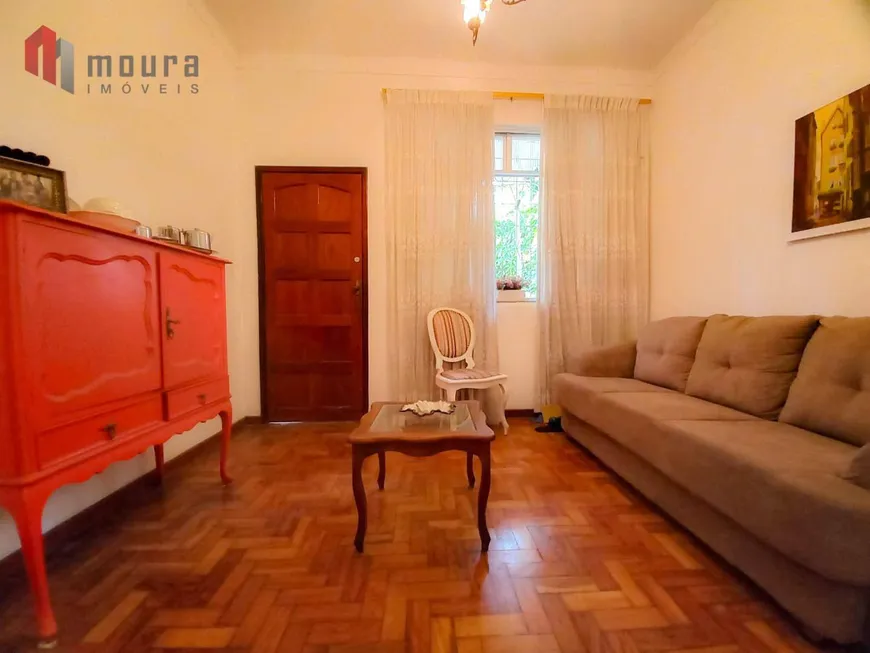 Foto 1 de Casa com 3 Quartos à venda, 136m² em Alto dos Passos, Juiz de Fora