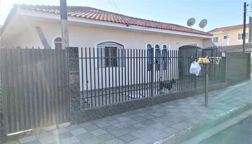 Foto 1 de Casa com 3 Quartos à venda, 116m² em Jardim Liberdade, Maringá