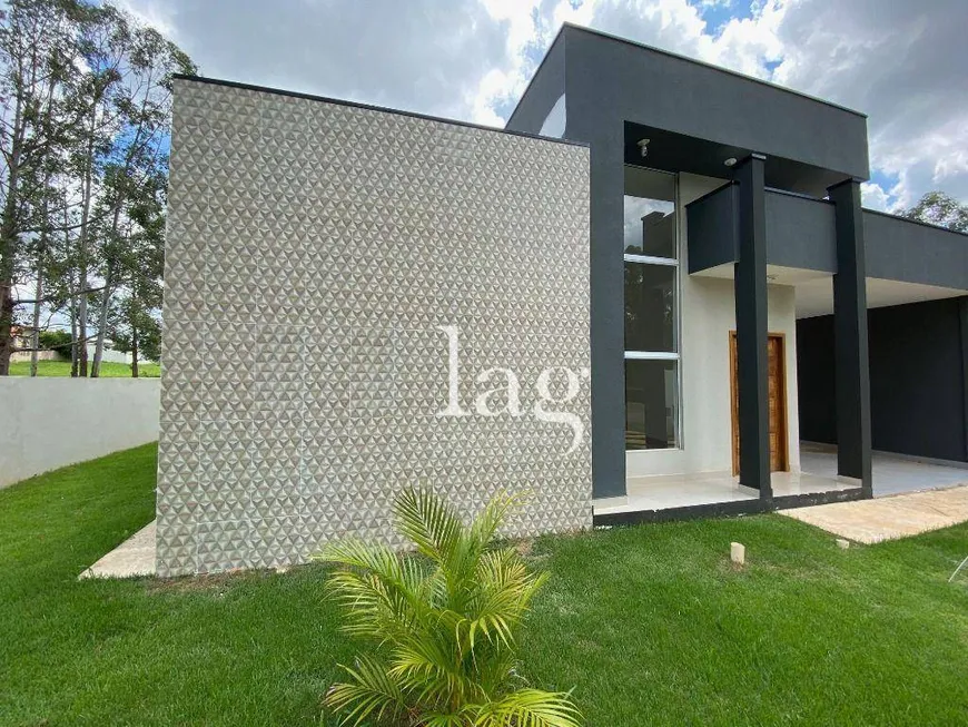 Foto 1 de Casa de Condomínio com 3 Quartos à venda, 169m² em , Porangaba