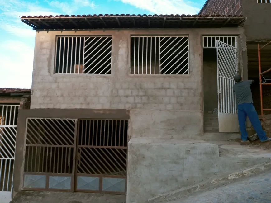 Foto 1 de Casa com 3 Quartos à venda, 17m² em COHAB ll, Gravatá