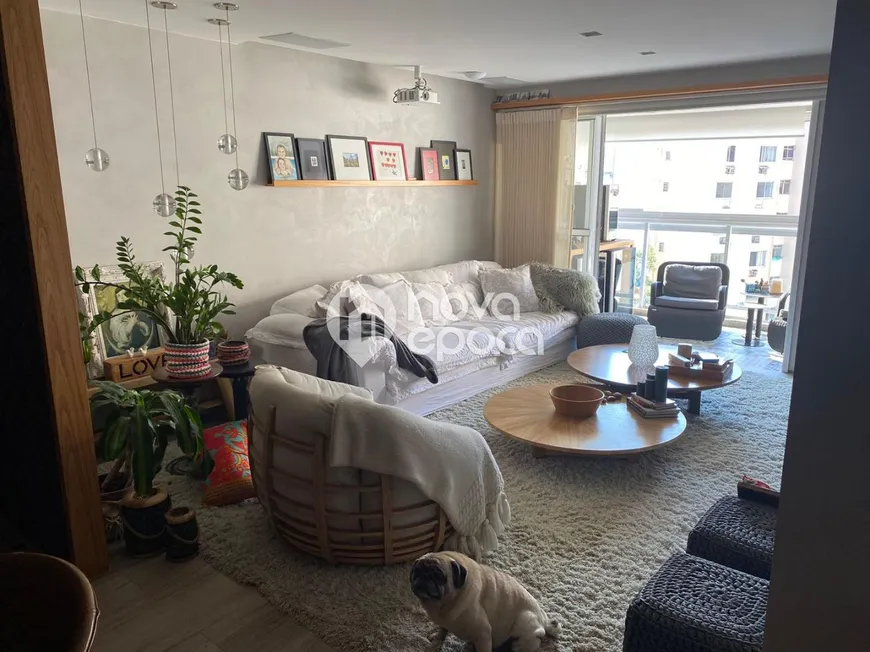 Foto 1 de Apartamento com 3 Quartos à venda, 135m² em Laranjeiras, Rio de Janeiro