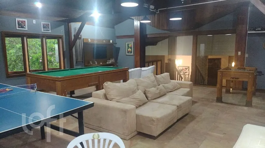 Foto 1 de Casa com 3 Quartos à venda, 350m² em Ouro Velho Mansões, Nova Lima