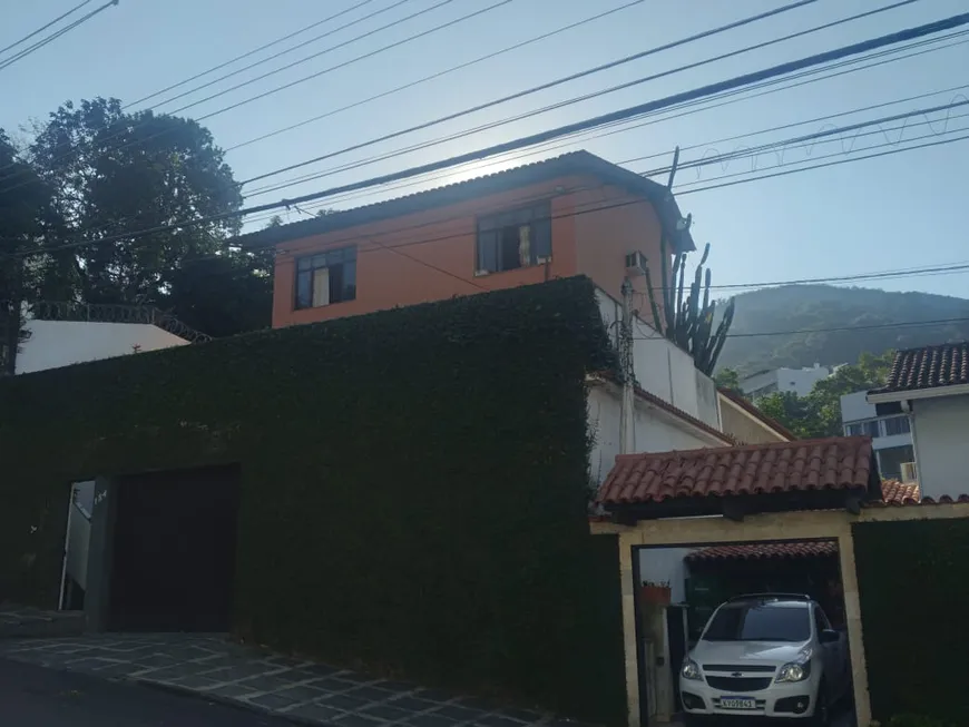 Foto 1 de Casa com 3 Quartos à venda, 1000m² em Alto da Boa Vista, Rio de Janeiro