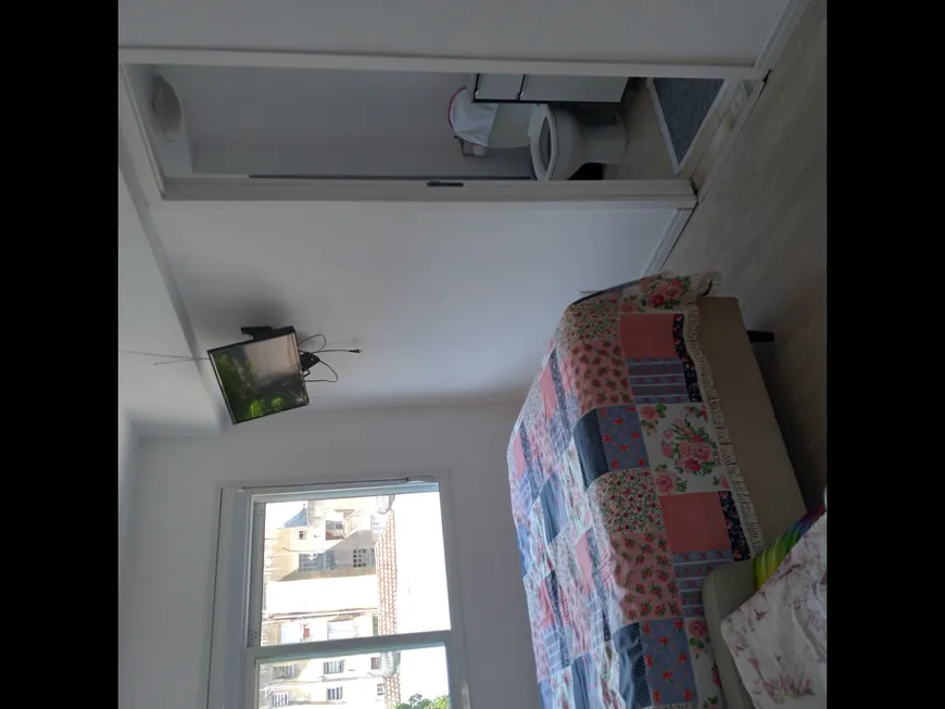 Foto 1 de Apartamento com 3 Quartos à venda, 75m² em Azenha, Porto Alegre