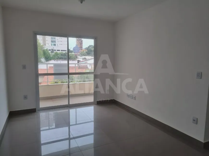 Foto 1 de Apartamento com 1 Quarto à venda, 55m² em Lidice, Uberlândia