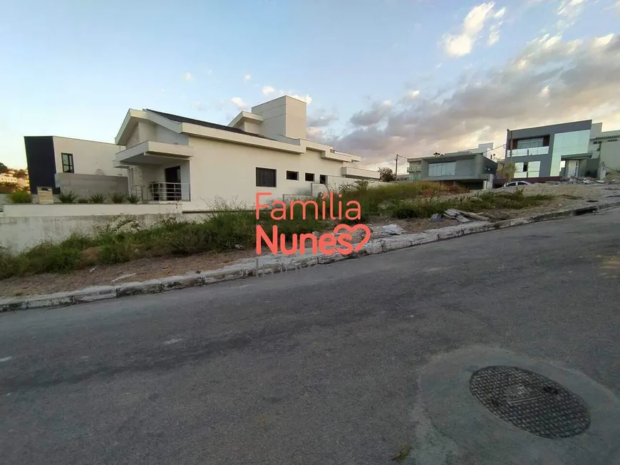 Foto 1 de Lote/Terreno à venda, 495m² em Estância Silveira, Contagem