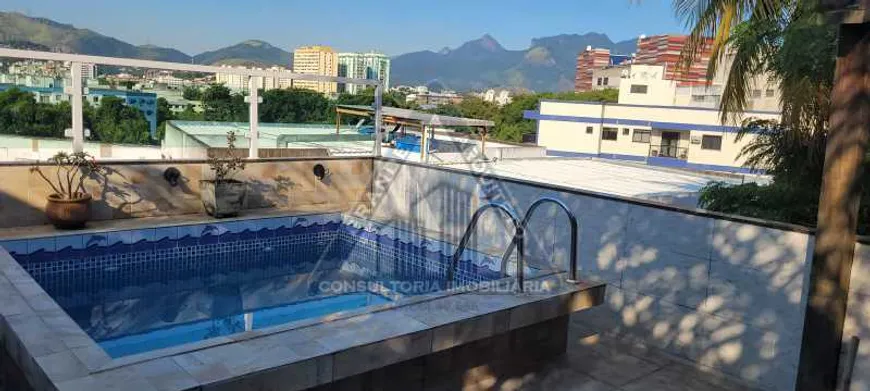 Foto 1 de Casa com 4 Quartos à venda, 169m² em Taquara, Rio de Janeiro