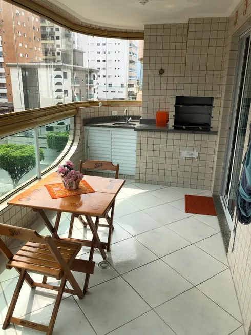 Foto 1 de Apartamento com 3 Quartos à venda, 117m² em Vila Tupi, Praia Grande