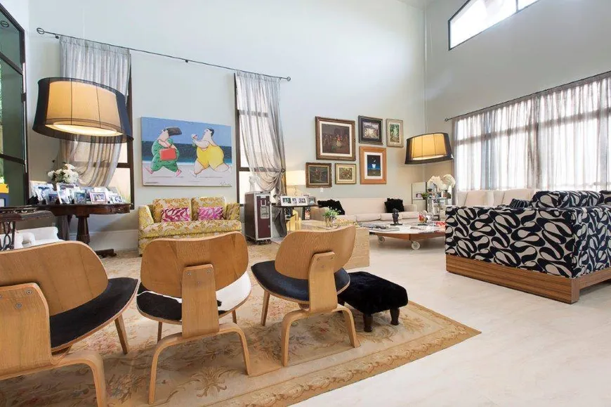 Foto 1 de Casa de Condomínio com 4 Quartos à venda, 484m² em Residencial Onze, Santana de Parnaíba
