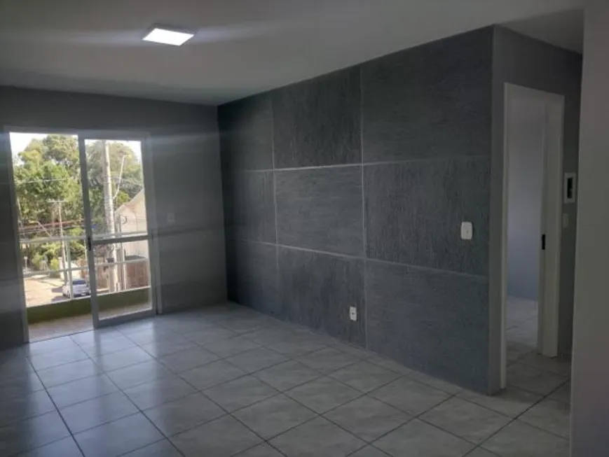 Foto 1 de Apartamento com 2 Quartos à venda, 52m² em Santa Catarina, Caxias do Sul