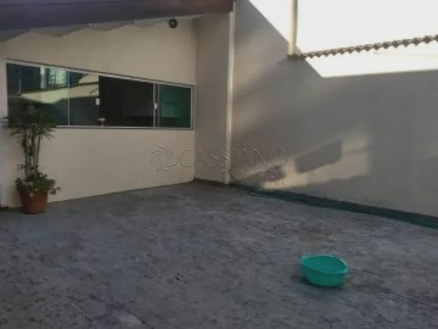 Foto 1 de Casa com 4 Quartos à venda, 230m² em Jardim Esplanada II, São José dos Campos