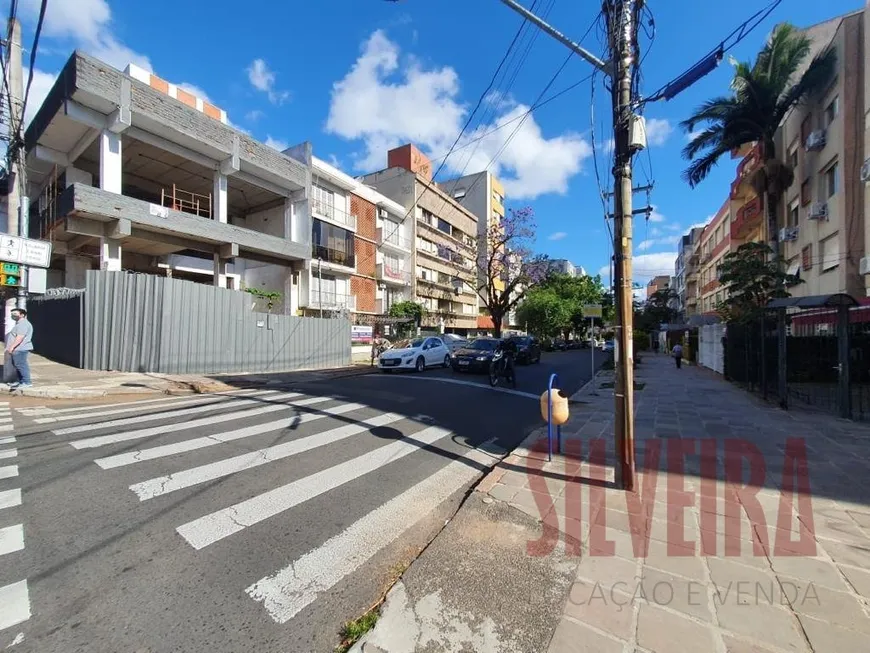 Foto 1 de Ponto Comercial para venda ou aluguel, 345m² em Rio Branco, Porto Alegre