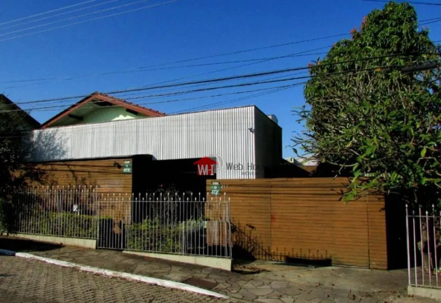 Foto 1 de Casa com 3 Quartos à venda, 650m² em São Luís, Canoas