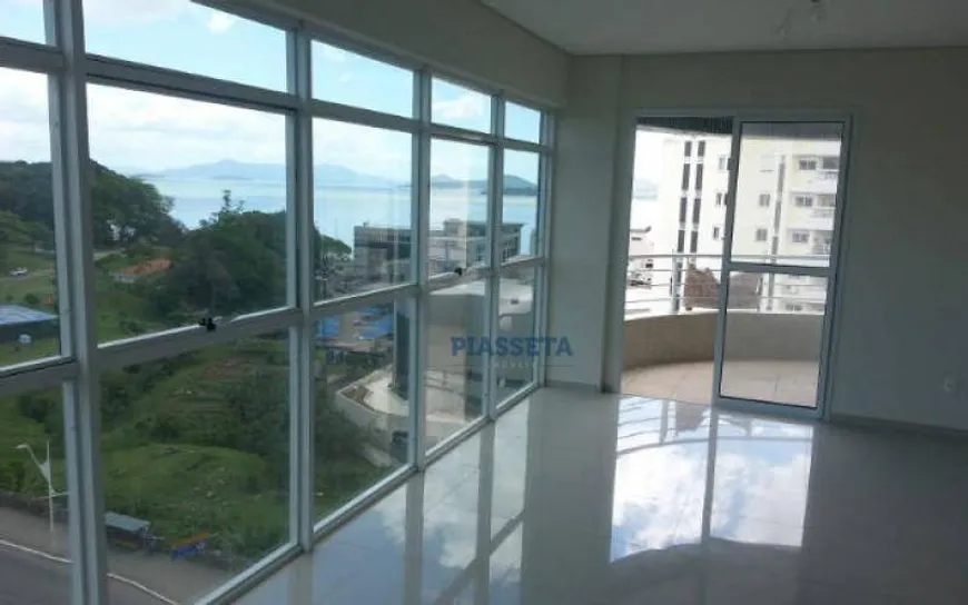 Foto 1 de Apartamento com 3 Quartos à venda, 101m² em Agronômica, Florianópolis