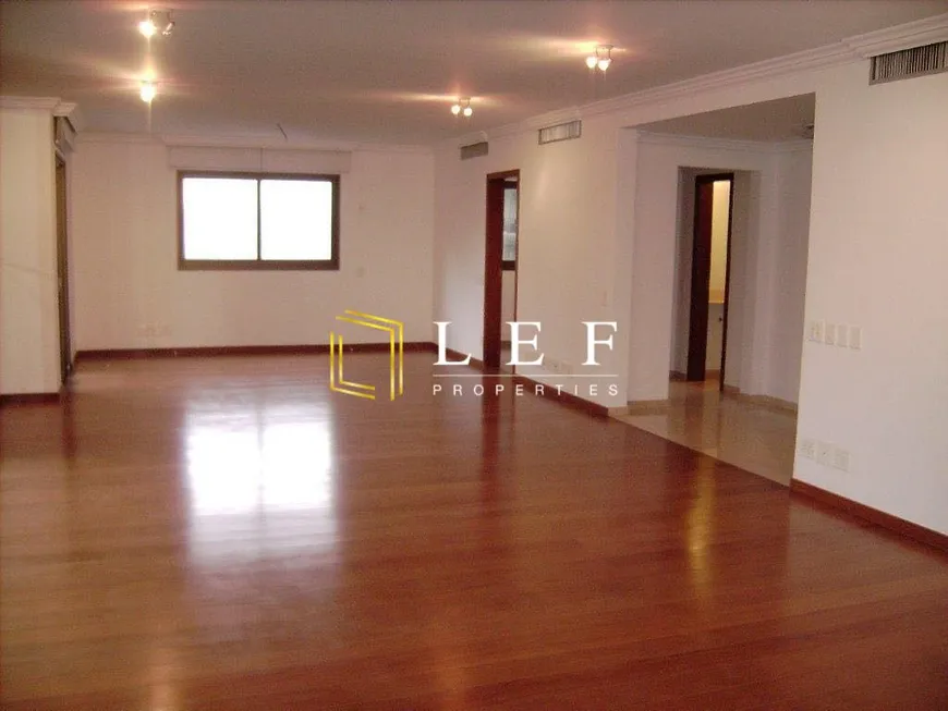 Foto 1 de Apartamento com 4 Quartos para venda ou aluguel, 320m² em Higienópolis, São Paulo